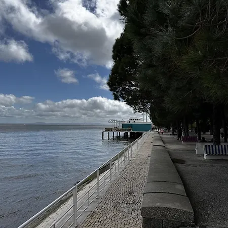 Riverside Expo Appartement *